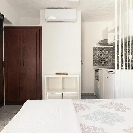 Sani Pine Száni-part