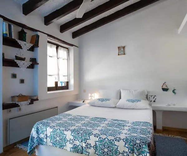 Sani Pine Sani (Chalkidiki)